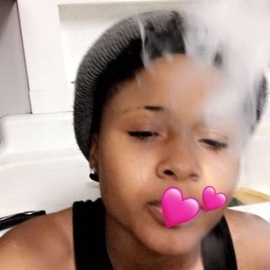 Meet your Posher, Latera